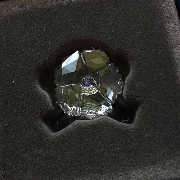 Swarovski crystal Amur flower - Picture 8 of 10